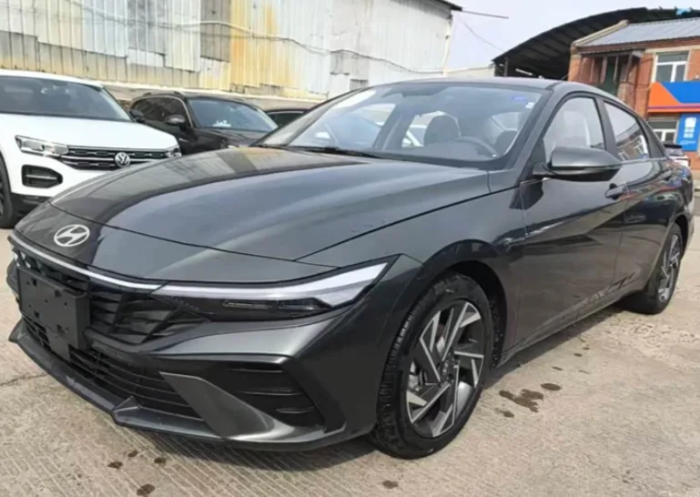Hyundai Elantra, 2026