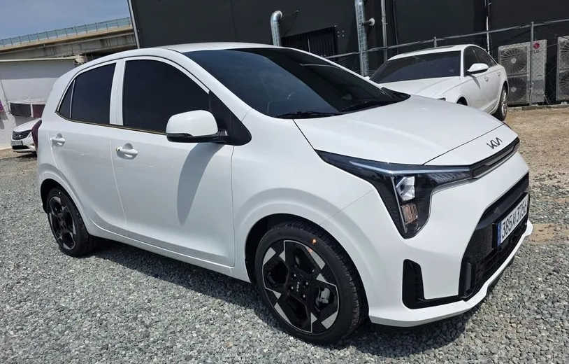 Салон Kia Morning: простая и надёжная городская машина