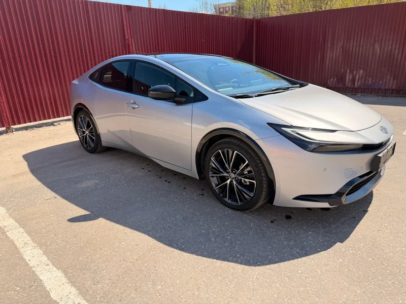 Toyota Prius, 2023
