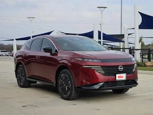 Nissan Murano 2026 в нашем наличии — 2.0T VC-Turbo, 241 л.с., полный привод, 3 990 000 ₽ под ключ