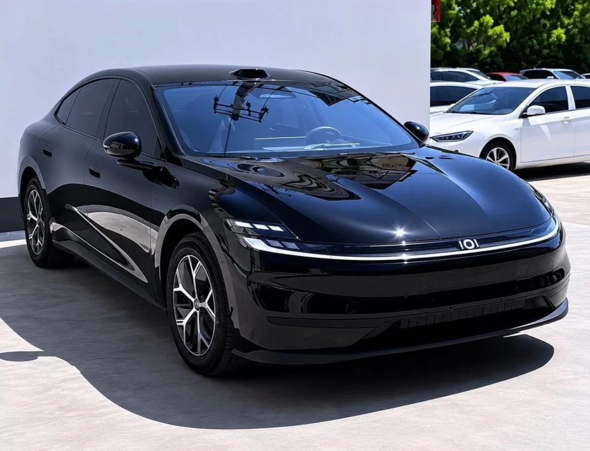 Changan Qiyuan A06 240 Laser Ultra — гибридный лифтбек, от 1 935 000 ₽ под ключ