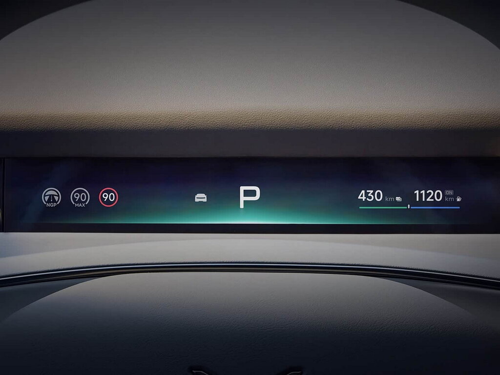 Xpeng P7+ — более просторный лифтбек, другая платформа и более доступная базовая версия