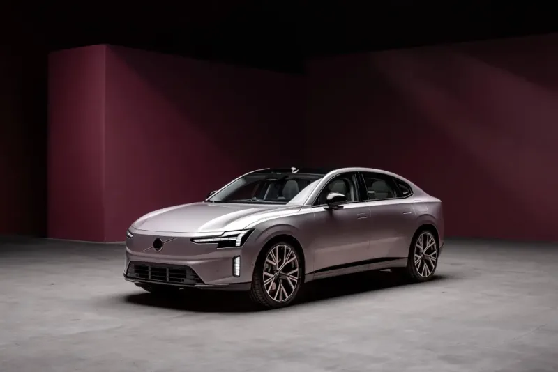 Volvo ES90, 2026