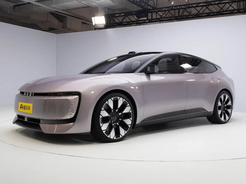 AUDI E5 Sportback — электролифтбек альянса SAIC-Audi, без эмблемы с четырьмя кольцами