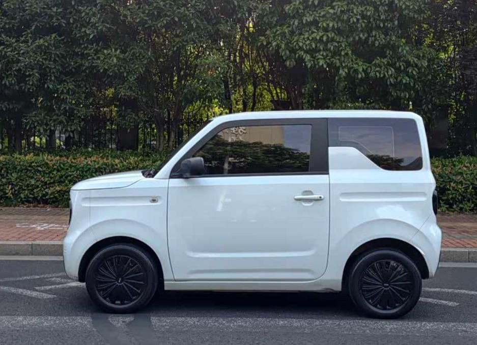 Geely Panda Vitality Bear — самая доступная версия в каталоге, от 724 000 ₽ под ключ