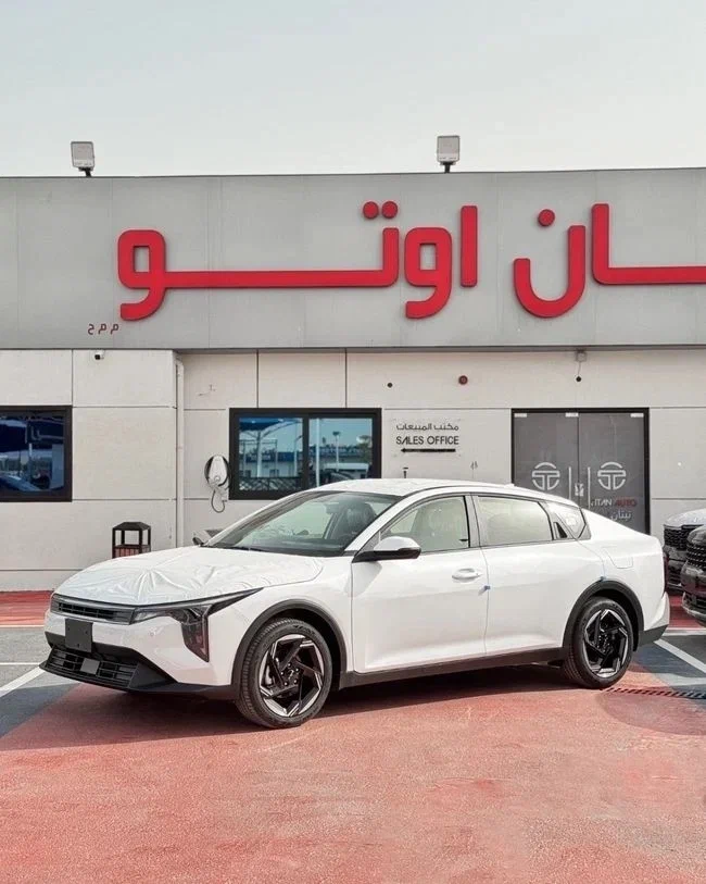 Kia K4 китайской сборки — седан между K3 и K5 по размеру кузова