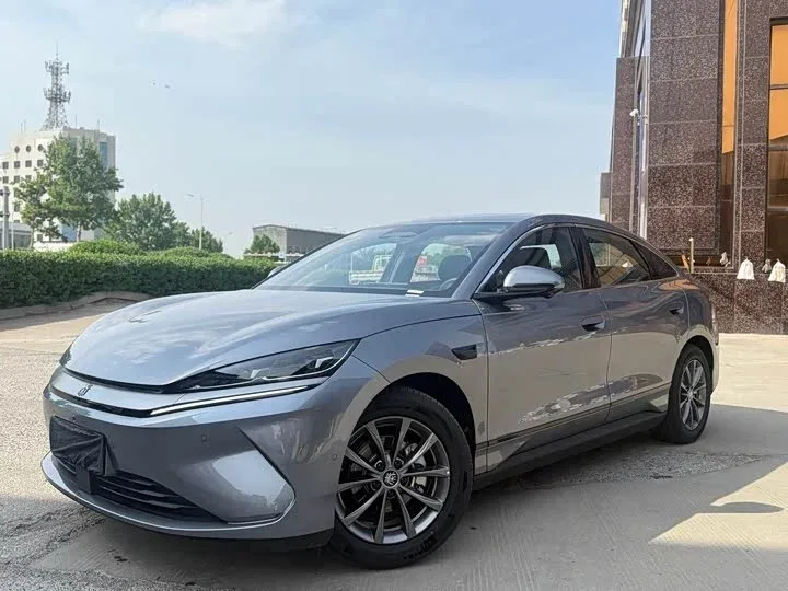 BYD Qin L, 2026