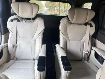 Toyota Alphard Hybrid Executive, 2026 — фото 6