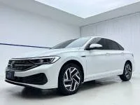 Volkswagen Sagitar, 2022