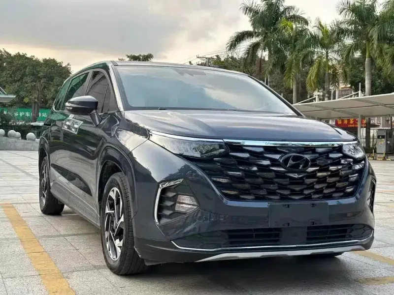 Hyundai Custo, 2026