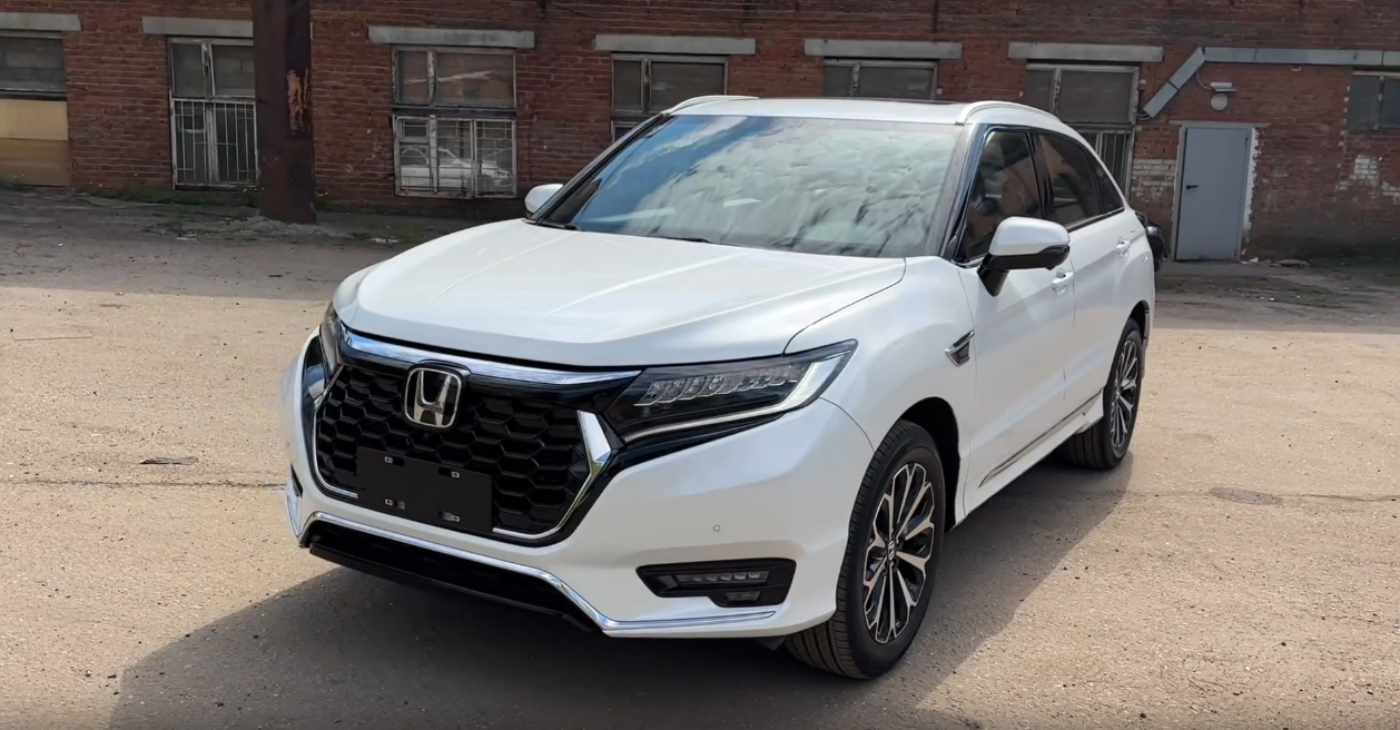 Honda UR-V 2.0T 2026 — 3 490 000 ₽ под ключ, 261 л.с., полный привод