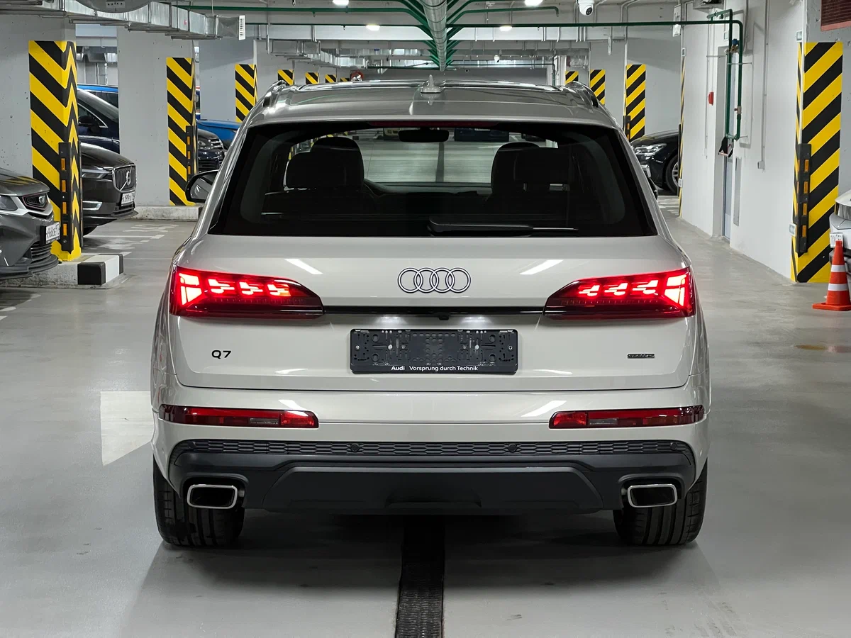 Audi Q7 2026 года — 3.0-литровый турбомотор, 340 л.с., полный привод