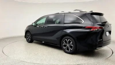 Toyota Sienna Hybrid XLE, 2026 — фото 6