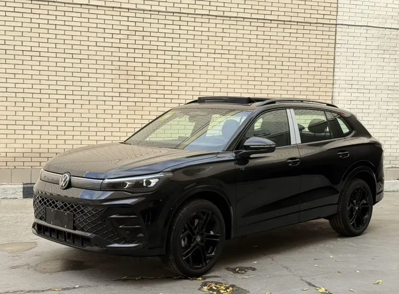 Volkswagen Tiguan L, 2026