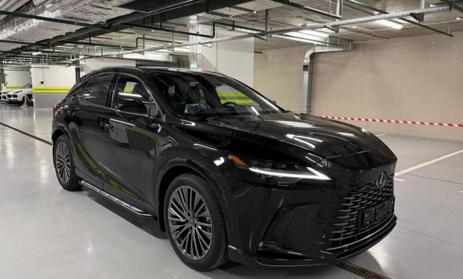 Lexus RX — 7 490 000 ₽ под ключ, 2.4T 279 л.с.
