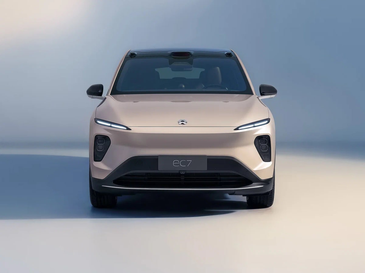 NIO EC7 — купеобразный кроссовер, тот же мотор на 480 кВт, что у ES7