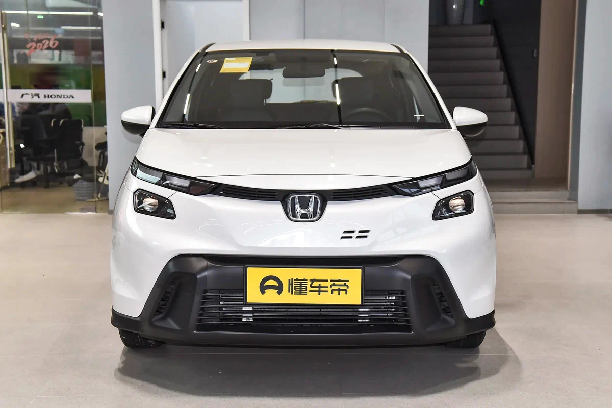Салон Honda Fit с системой трансформации сидений Magic Seat