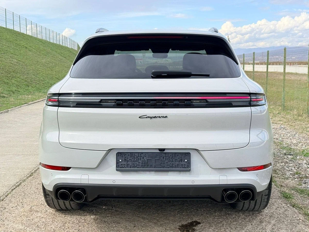 Салон Porsche Cayenne
