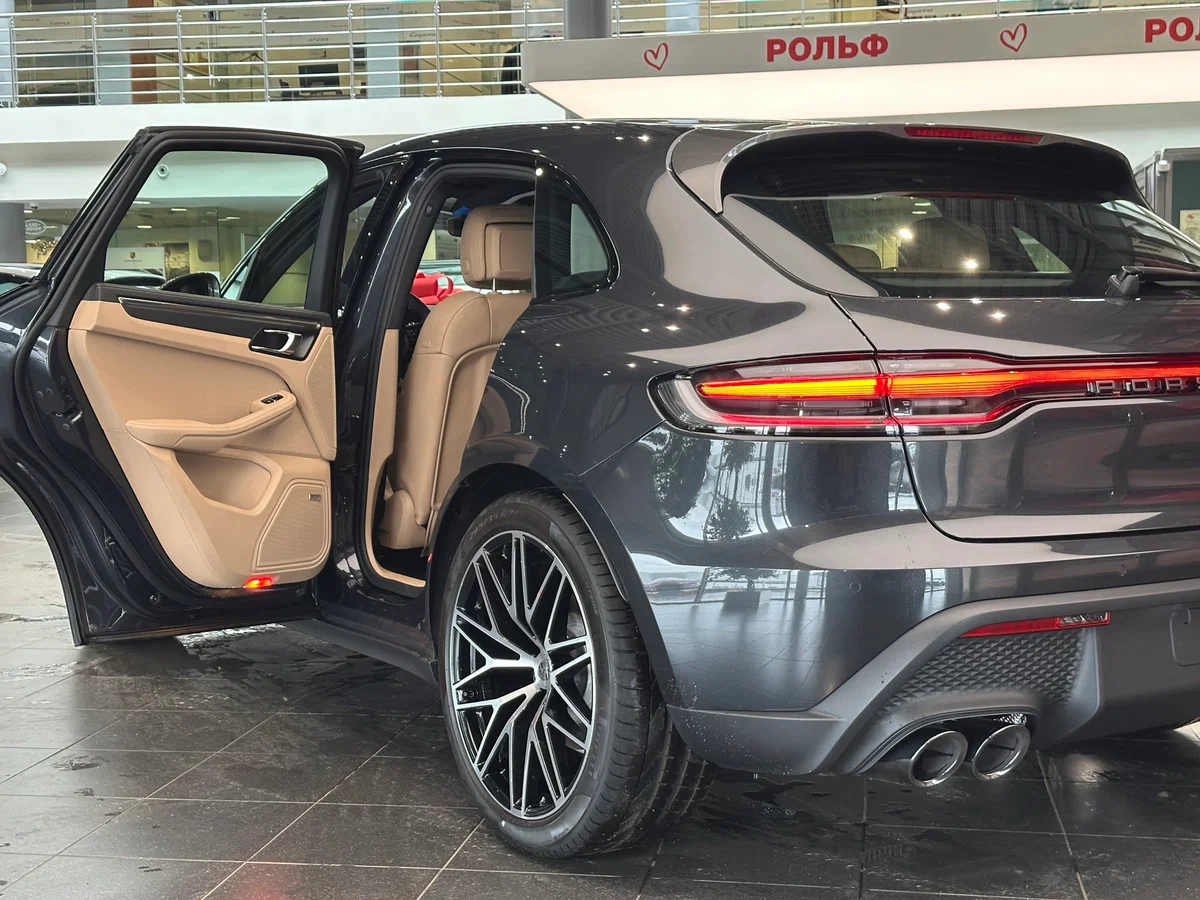Porsche Macan Electric — полноприводная версия на 300 кВт, платформа PPE