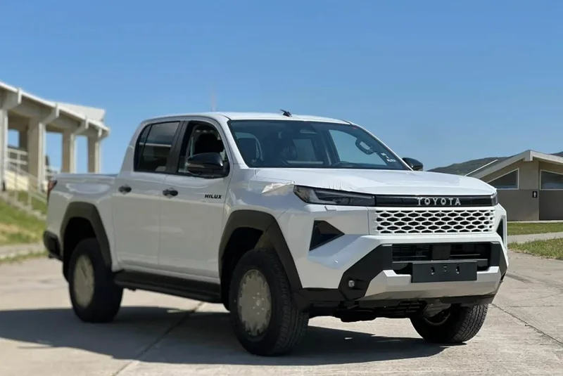Toyota Hilux, 2026