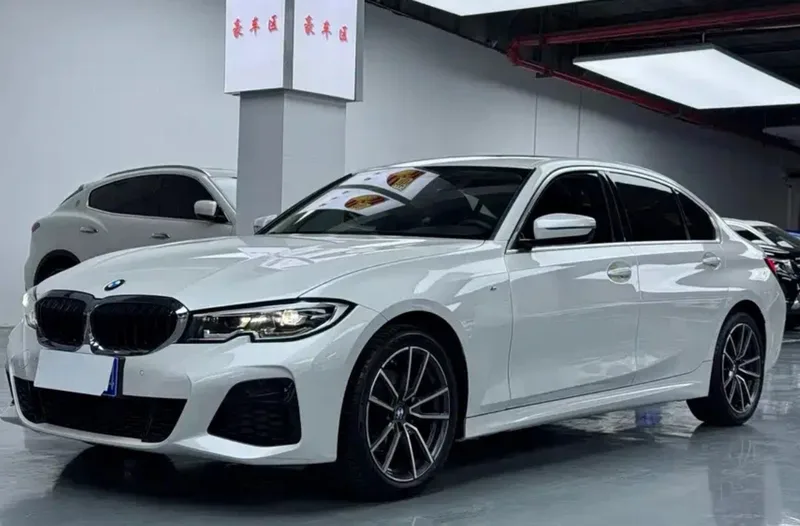 BMW 3 серии, 2025