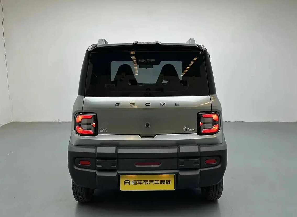 Geely Panda Knight — хэтчбек в обвесе внедорожника, задний привод