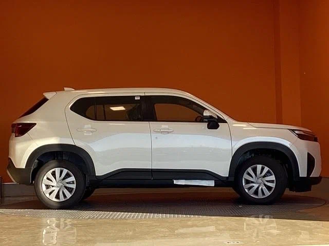 Honda WR-V — компактный кроссовер длиной 4,33 м, только передний привод
