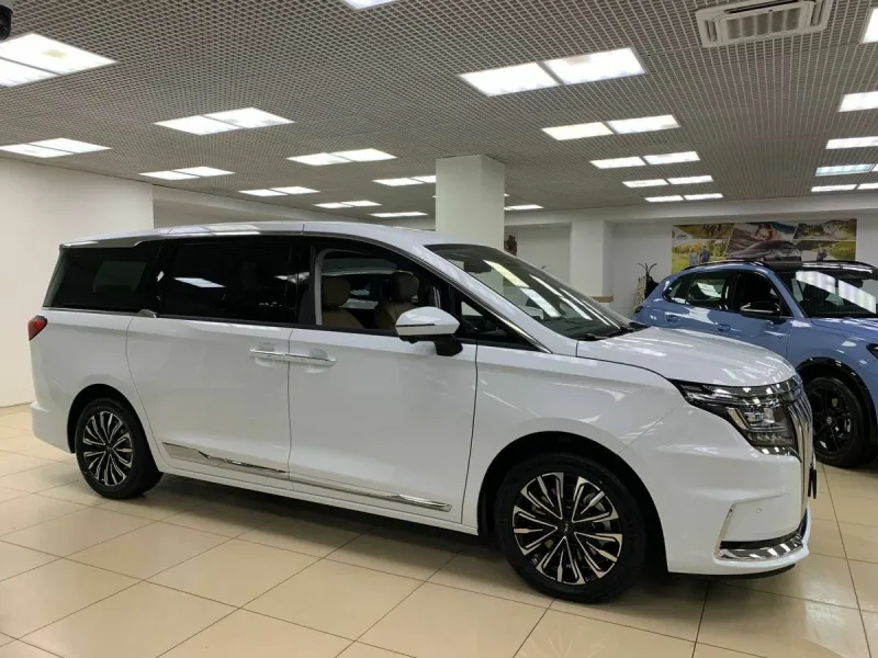 JAC Refine RF8, 2026