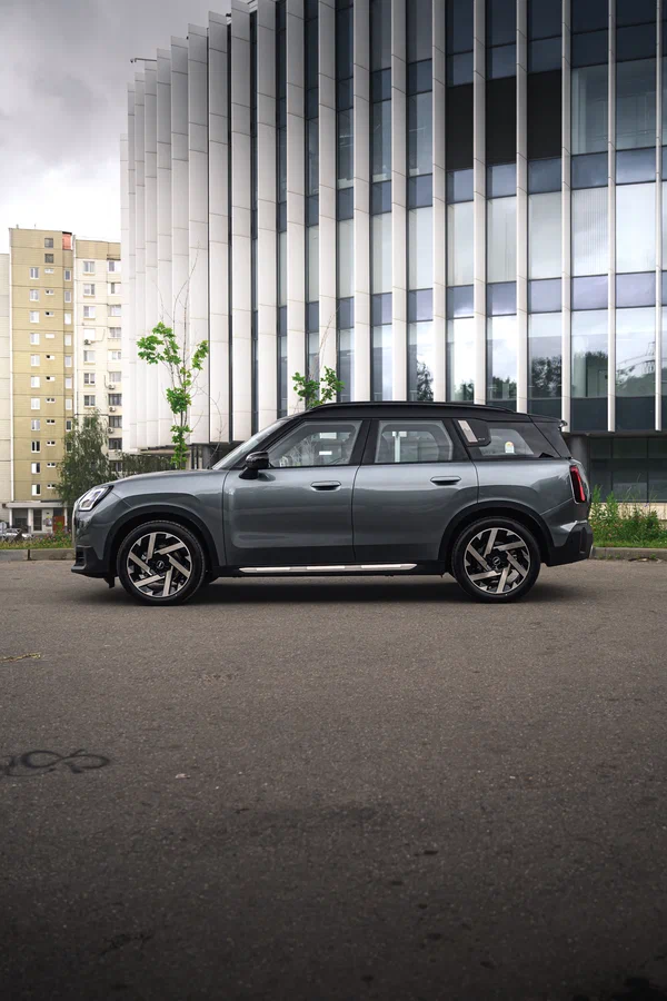 Салон MINI Cooper