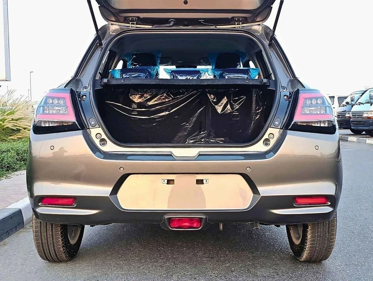Suzuki Swift — компактный хэтчбек, 1 550 000 ₽ под ключ с японского аукциона