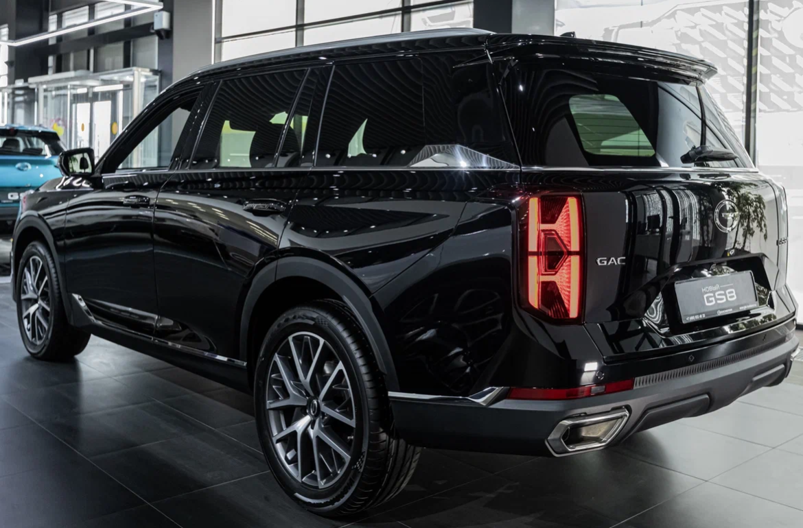 GAC GS8 — салон, передняя панель