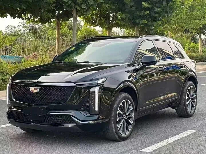 Профиль XT5 — компактный кроссовер классом ниже Escalade