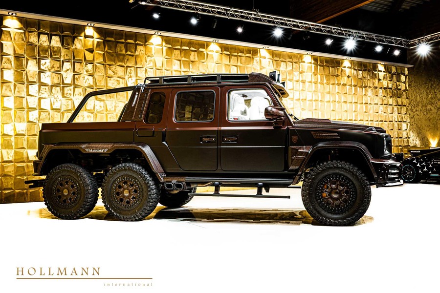 Широкий кузов, вседорожная резина и силовой обвес — фирменный пакет Mansory