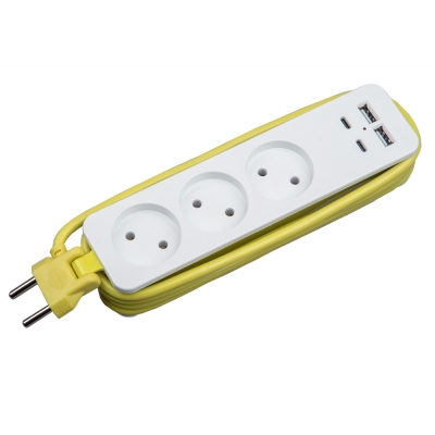 Удлинитель Uniel Travel S-CT3-1 8UC белый (3х1.8 м, ПВС 2х1, с USB)