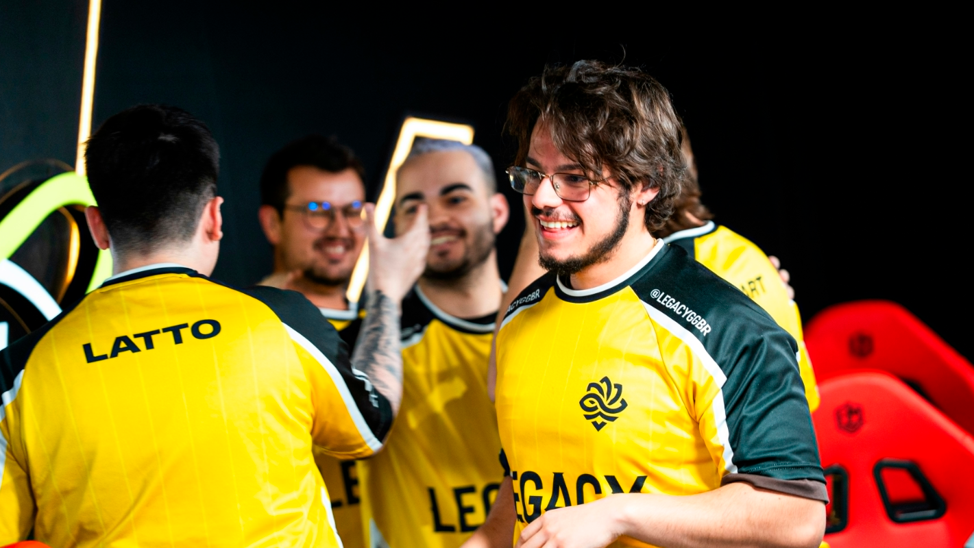 Legacy стала чемпионом FISSURE Playground 3 по CS2, поднявшись на 3 место в рейтинге VRS - cybersport.metaratings.ru