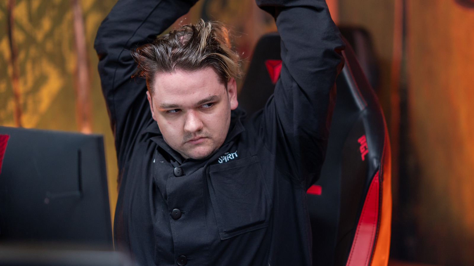 «IceFrog, дай фиолетовую шмотку»: Valve раздала Tyrian Regalia и нанесла Эгиду Team Spirit у фонтана - CyberMeta