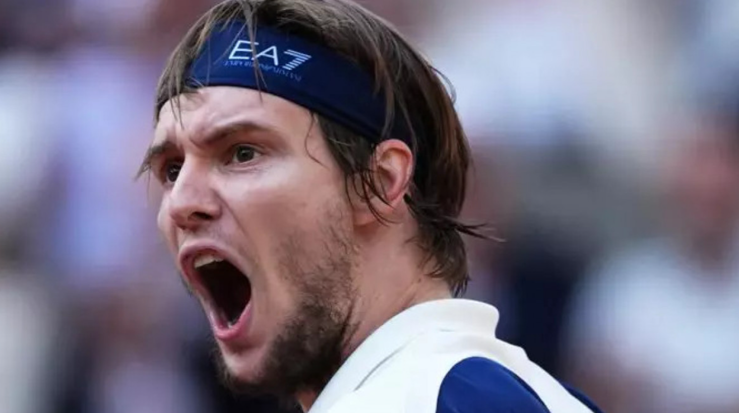 Бублик вышел во второй круг турнира ATP 500 в Галле