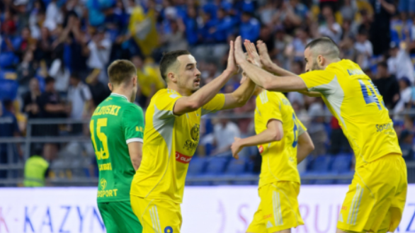 «Астана» объявила состав на ответную игру с «Зимбру»