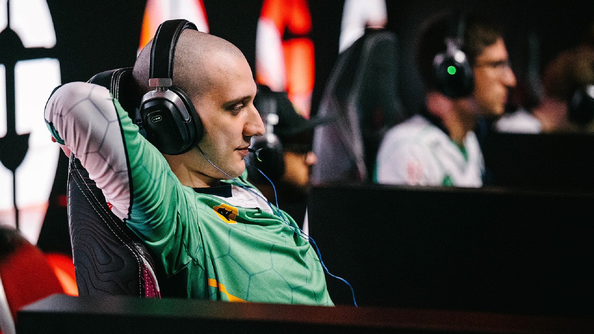 Rebellion логотип. Шопифай логотип. Shopify rebellion dota 2 состав. Магомед дота 2. Shopify rebellion логотип.