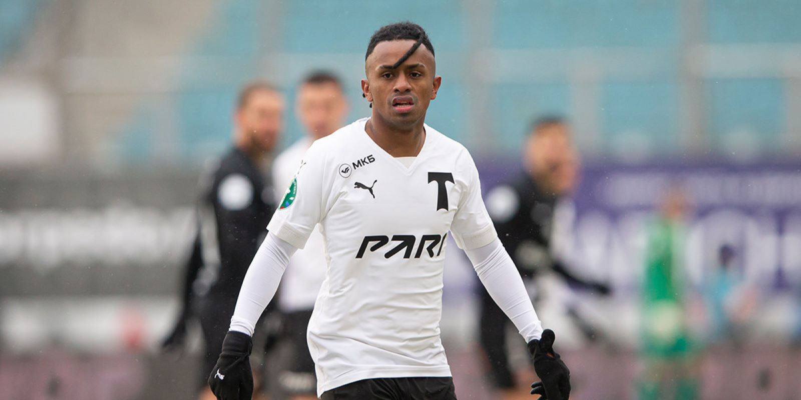 Группа йорди. Йорди берроуз. Йорди рейной. Йорди рейна футболист. Yordy reyna футболист.