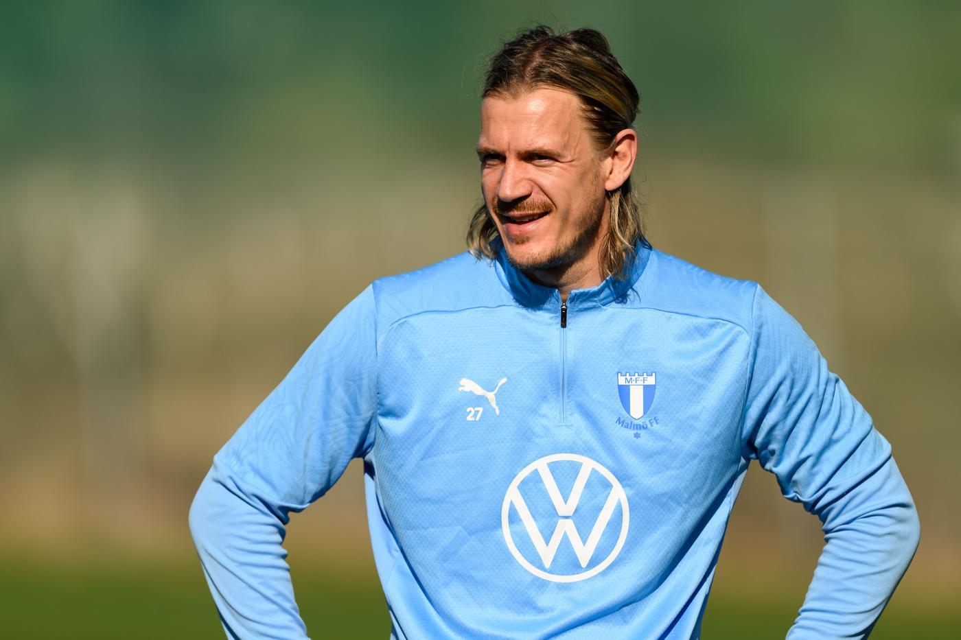 Телефонға түсірілген нағыз орыс порносы Нудистердің және нудистердің фотосуреттері