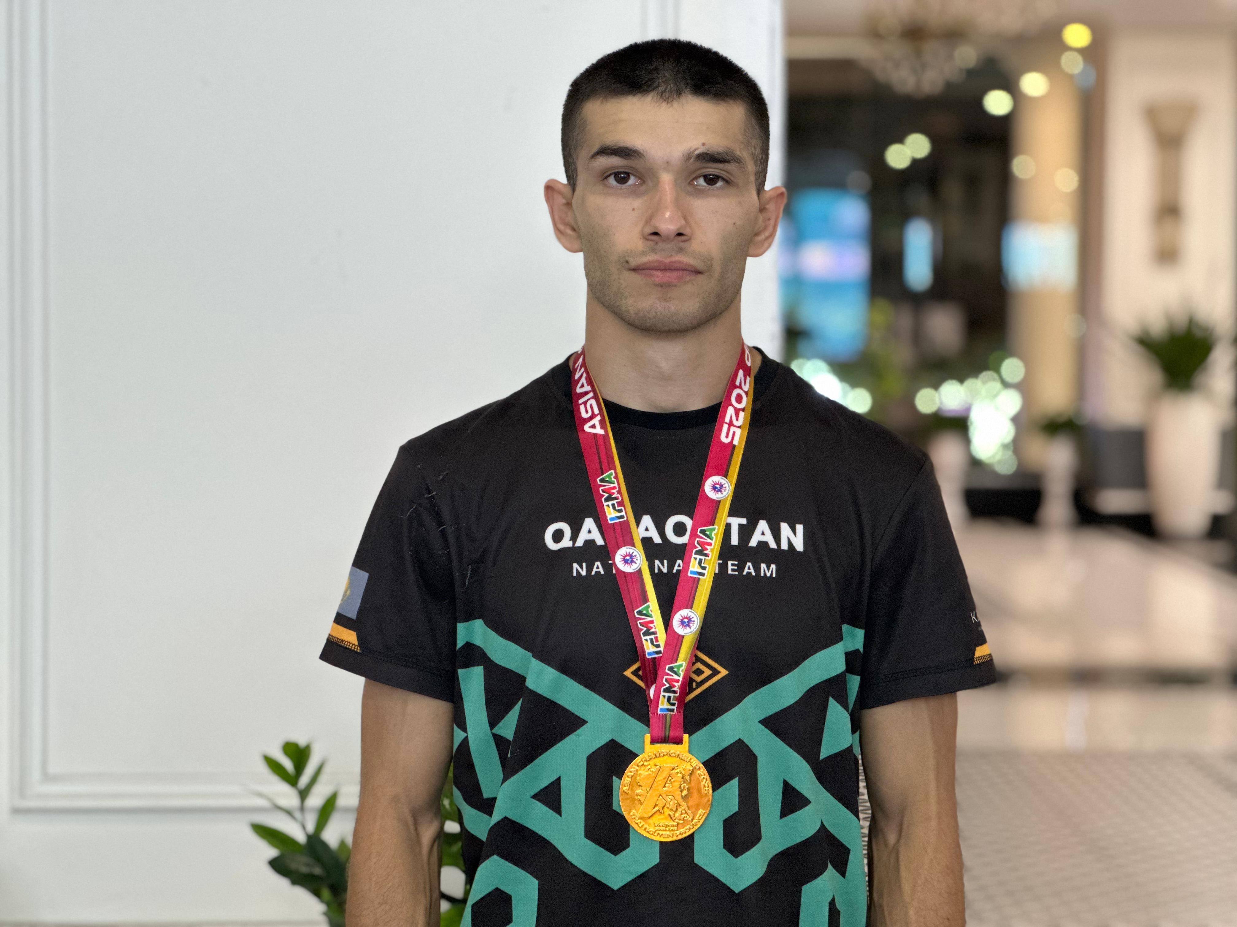 Шамиль Курбанов - чемпион Азии по муайтай