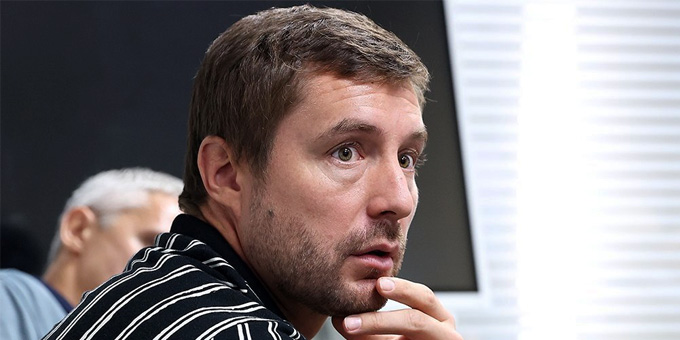 Сергей Гимаев: «Барыс» наигрывал молодых казахстанцев, но кто из них сможет стать лидером?