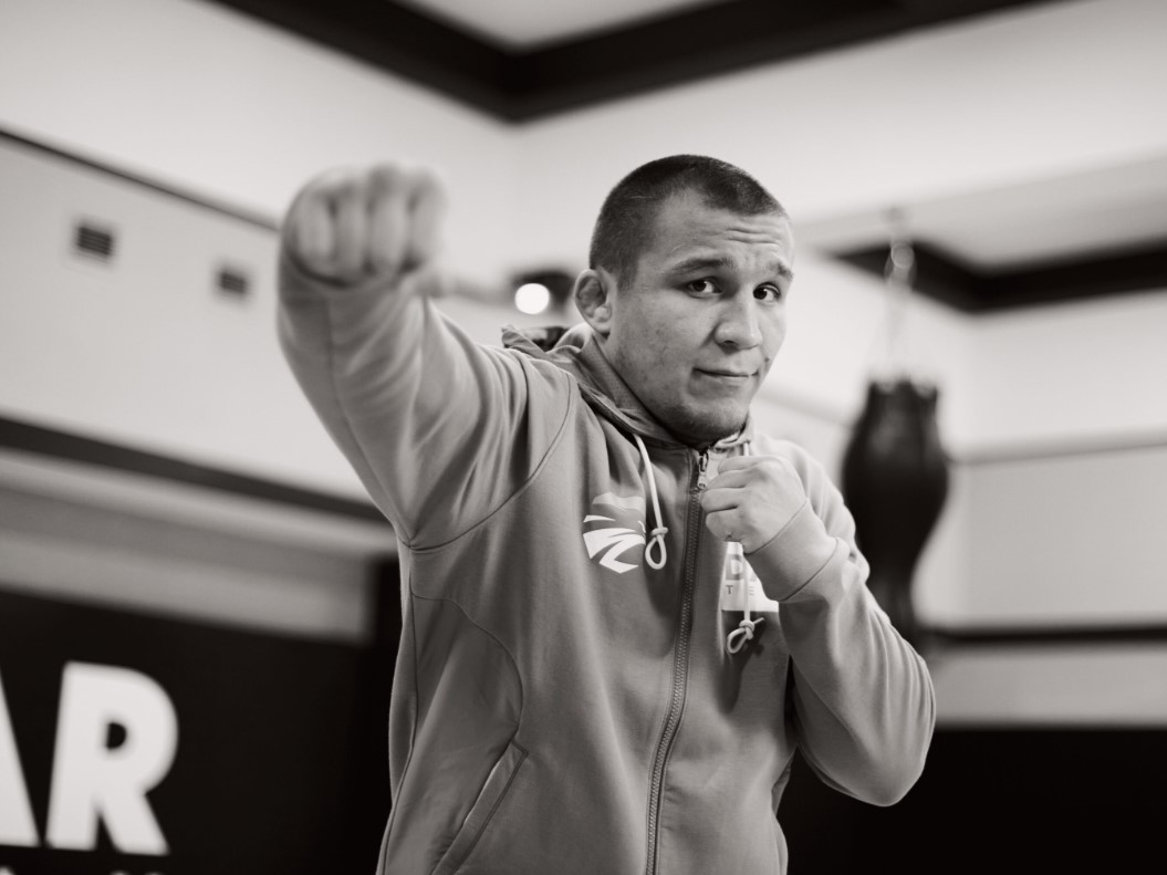 Фаниль Рафиков проведет бой по боксу против чемпиона из России