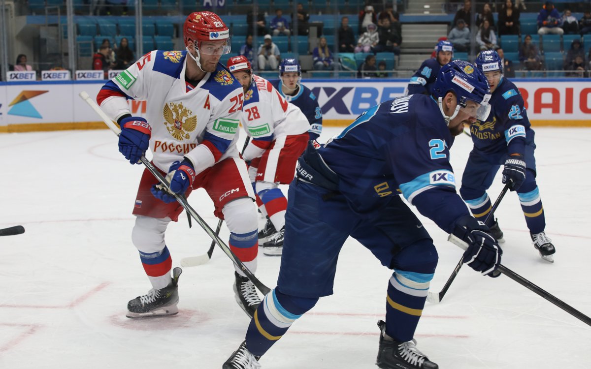 Казахстан уступил России 25 на старте Qazaqstan Hockey Open