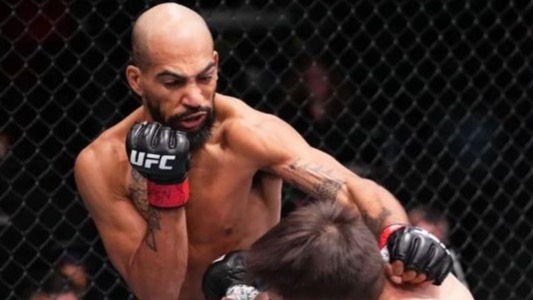Соперник Азата Максума в UFC Чарльз Джонсон сделал прогноз на бой Рахмонов – Эдвардс