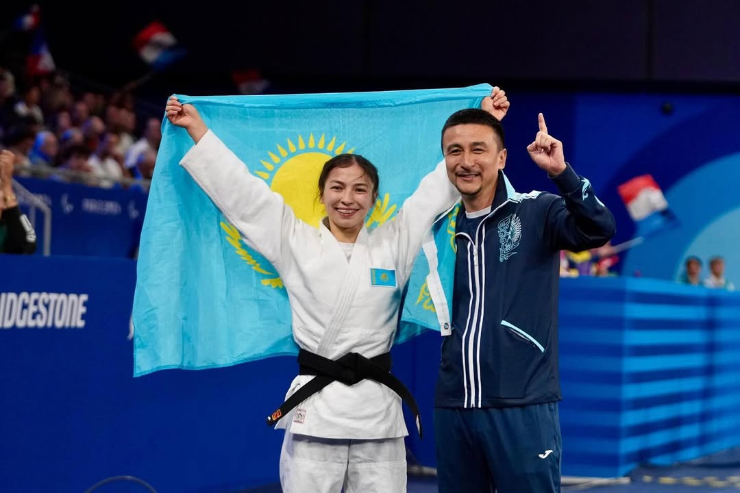Блестящий дебют в новом дивизионе: Акмарал Науатбек выиграла золото на Кубке мира по пара дзюдо