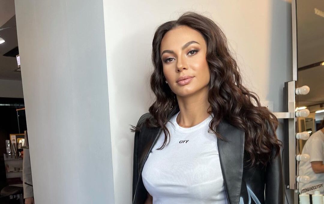 Киім киген порно видео Наталья Сергееваның порносуреті