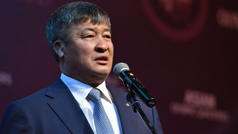 Заслуженный мастер спорта РК Турлыханов прокомментировал инцидент с сыном