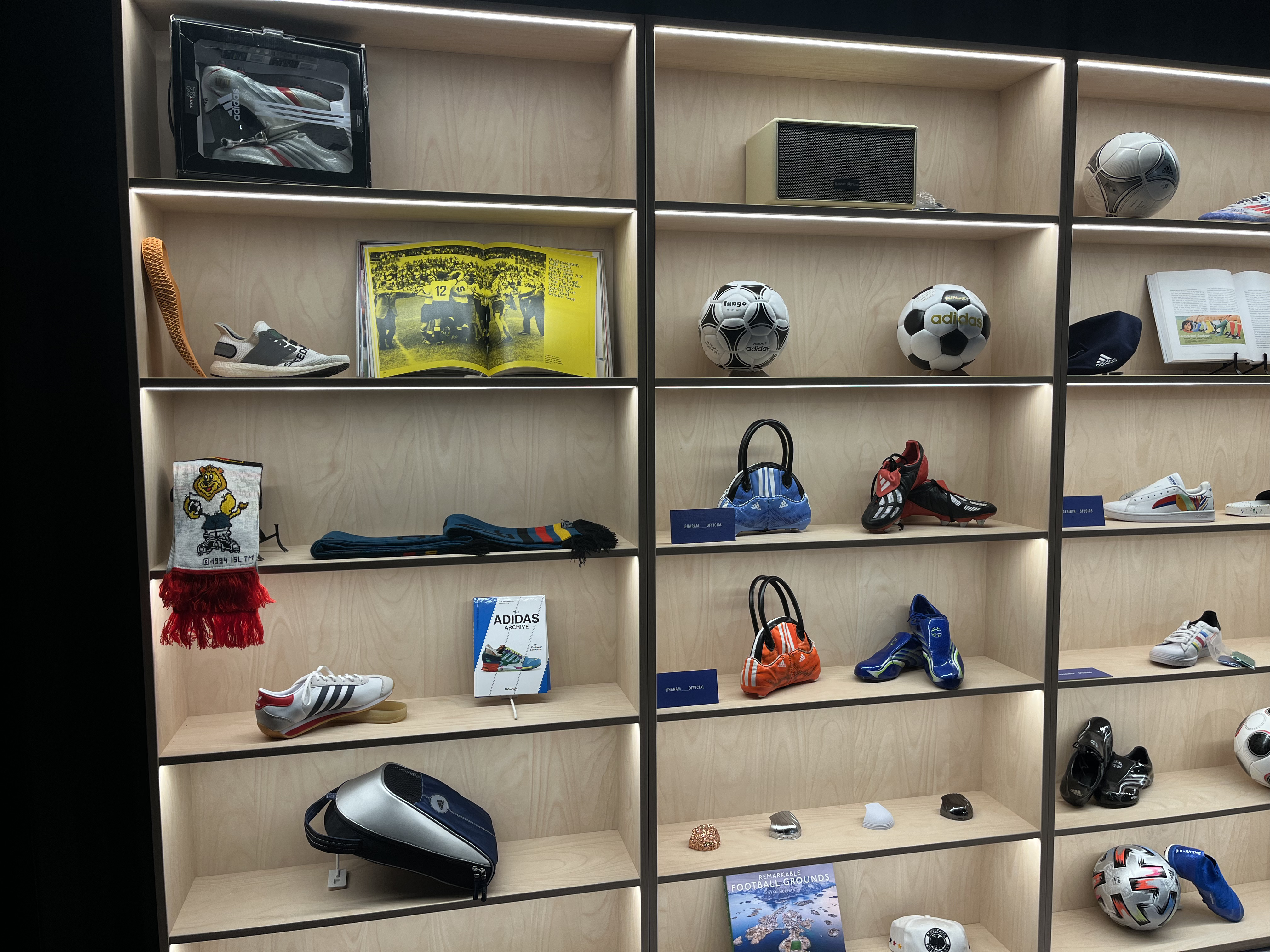 Эксклюзивная продукция от Adidas